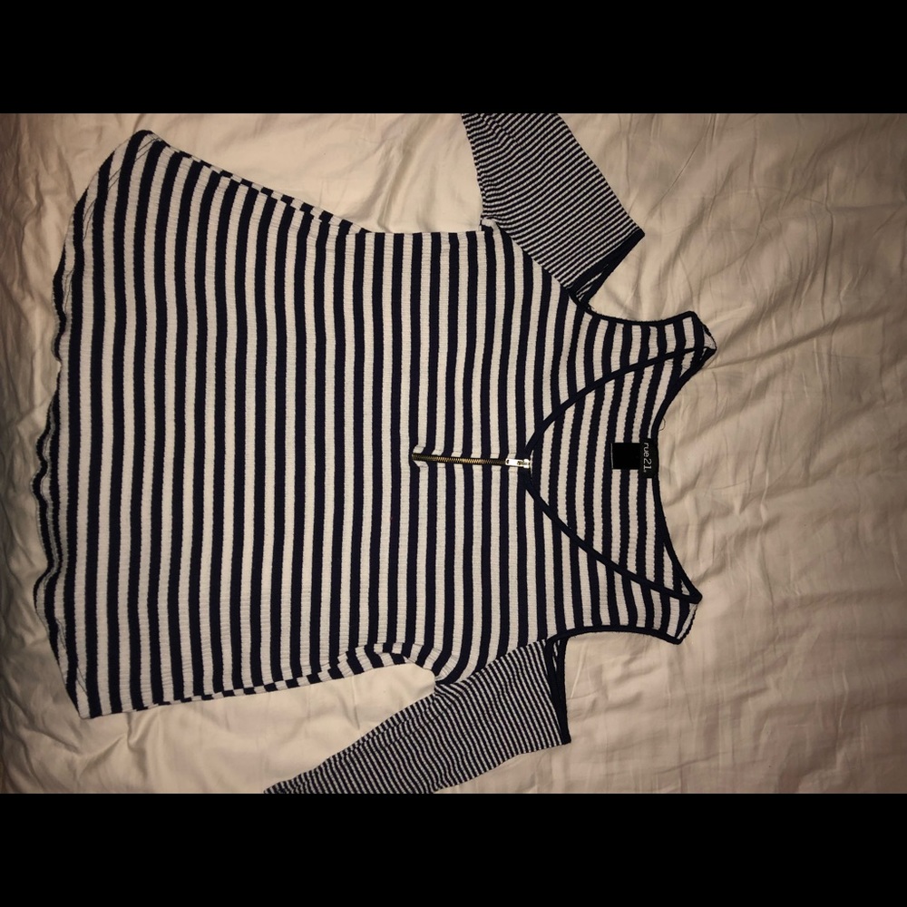 Rue 21 Cold Shoulder Tee
